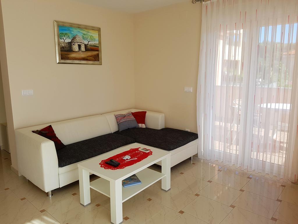 Apartments Simag Banjole Exterior photo