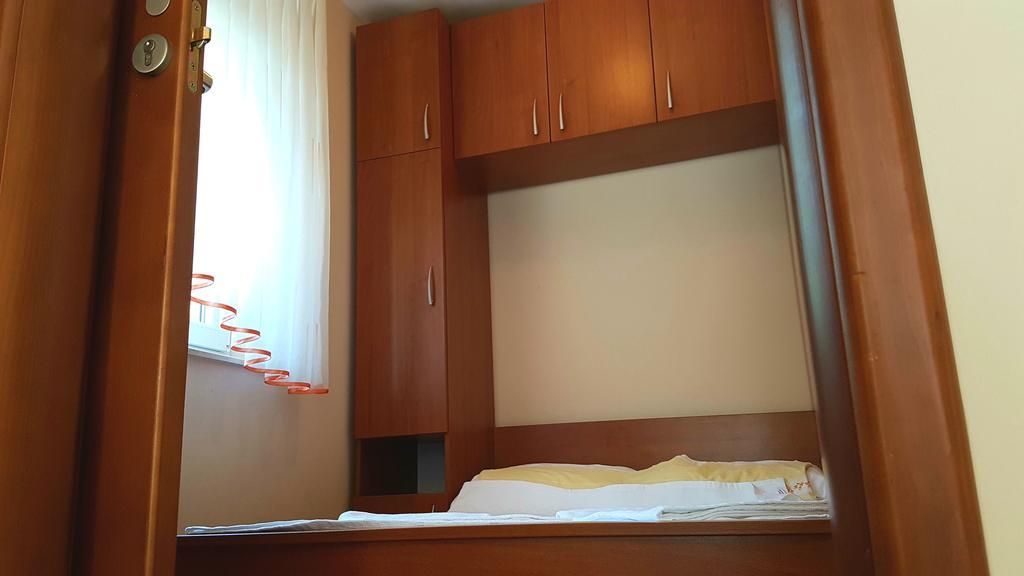 Apartments Simag Banjole Exterior photo